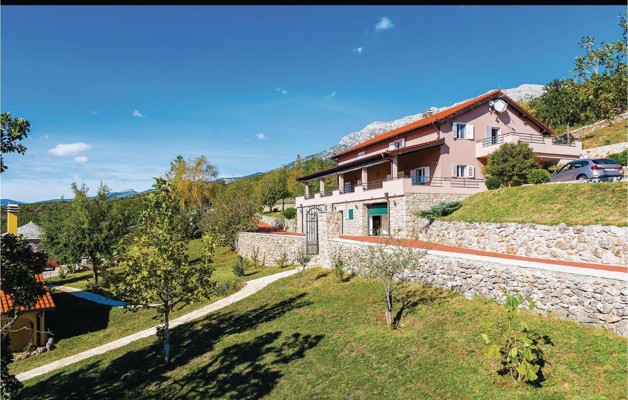 Gorgeous Home In Kijevo With Kitchen Exterior photo